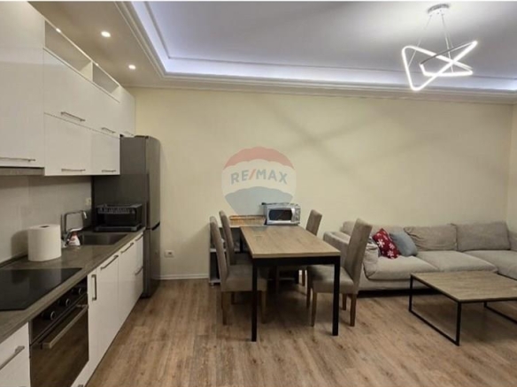 Apartament 1+1 me qera pranë Liqenit të Thatë – Tiranë