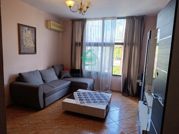 Apartament për shitje pranë Inxhinierisë së Ndërtimit