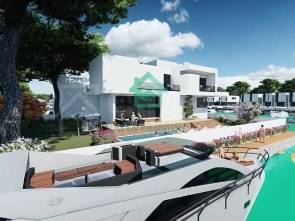 Vilë elitare në Shitje në Turquoise Marina Complex, Hamallaj