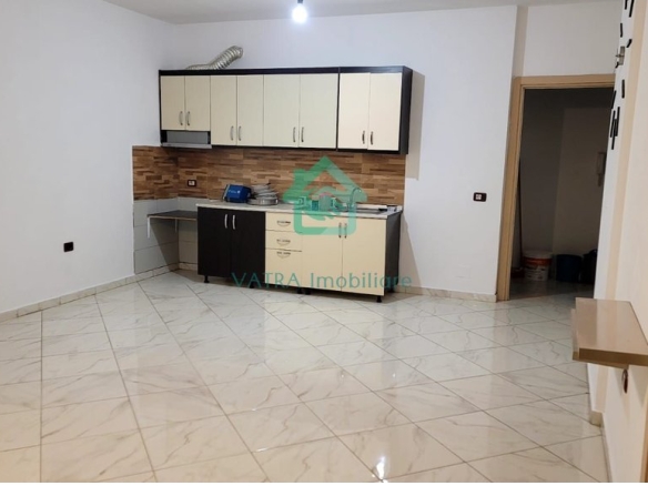 Apartament i pamobiluar Me Qira në Astir, Tiranë